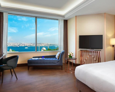 Istanbul-Ritz Carlton-11.jpg